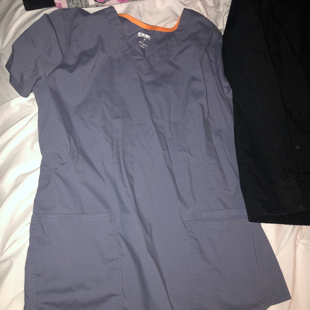 ScrubStar Medium Charcoal Scrub Top